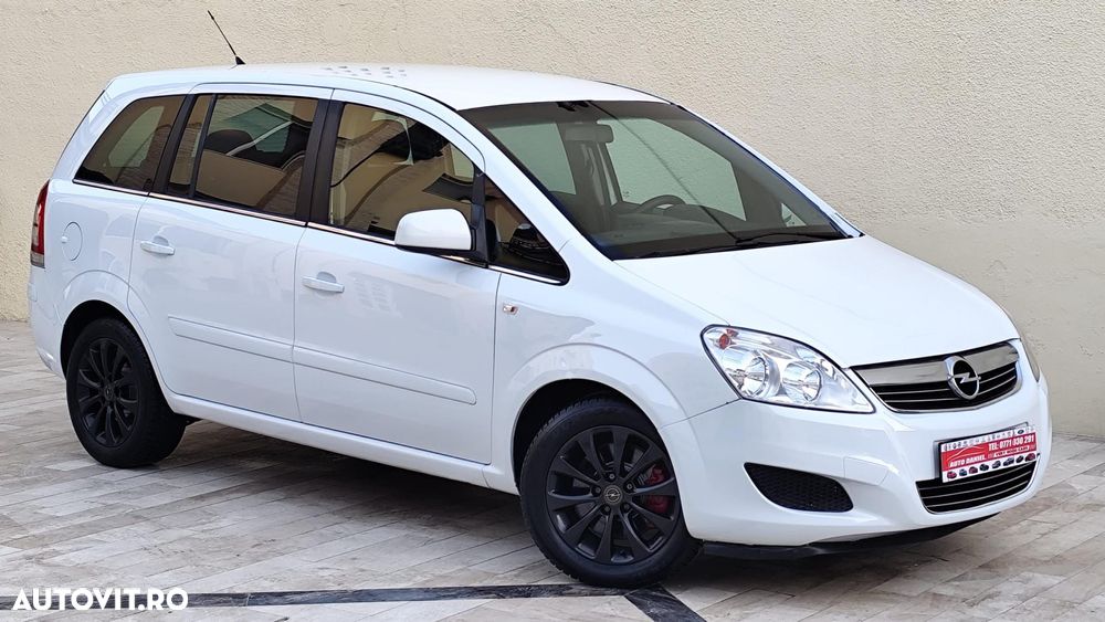 Opel Zafira - 2
