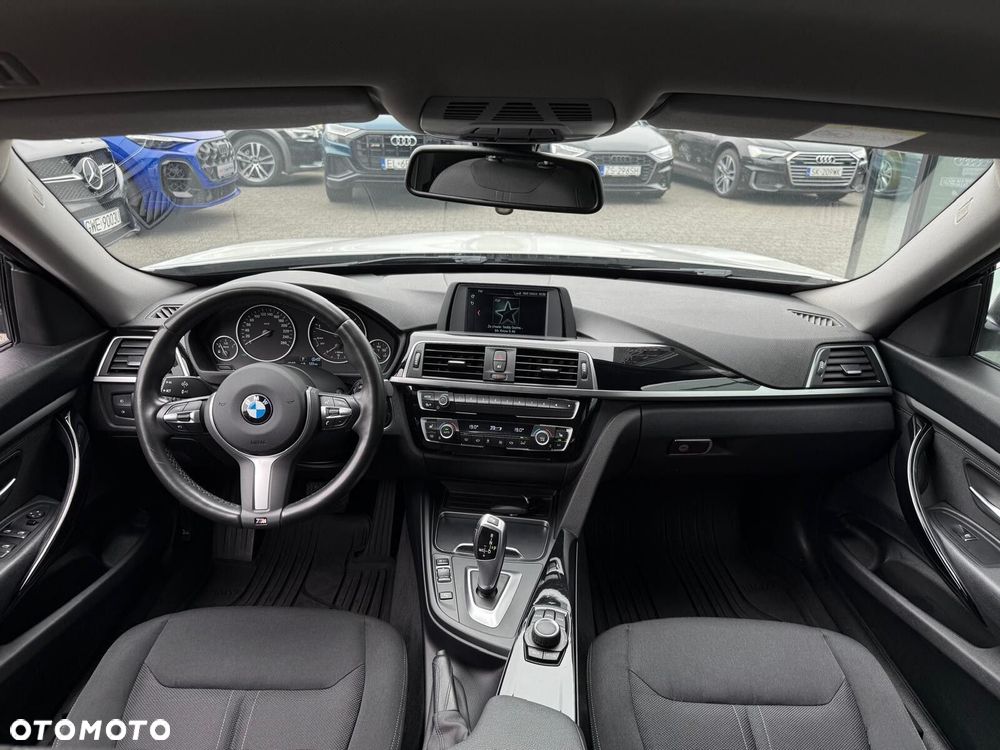 BMW 3GT - 21