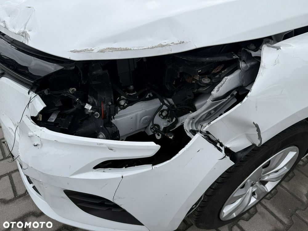 Renault Clio - 10