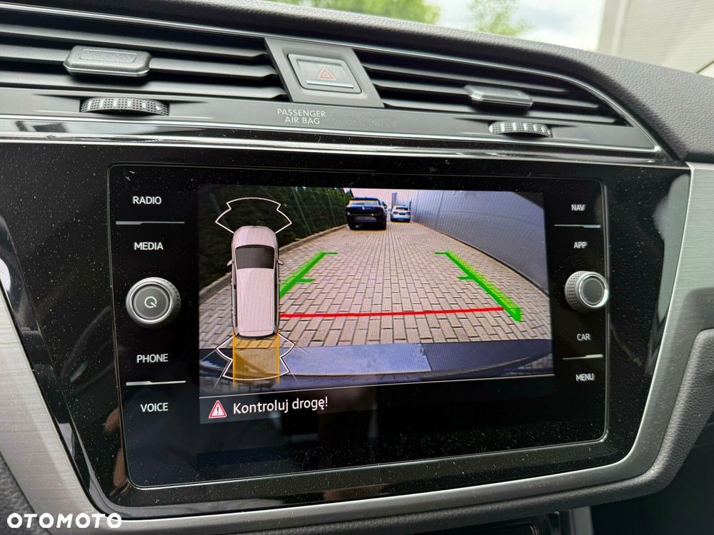 Volkswagen Touran 1.5 TSI EVO Comfortline Plus DSG - 16