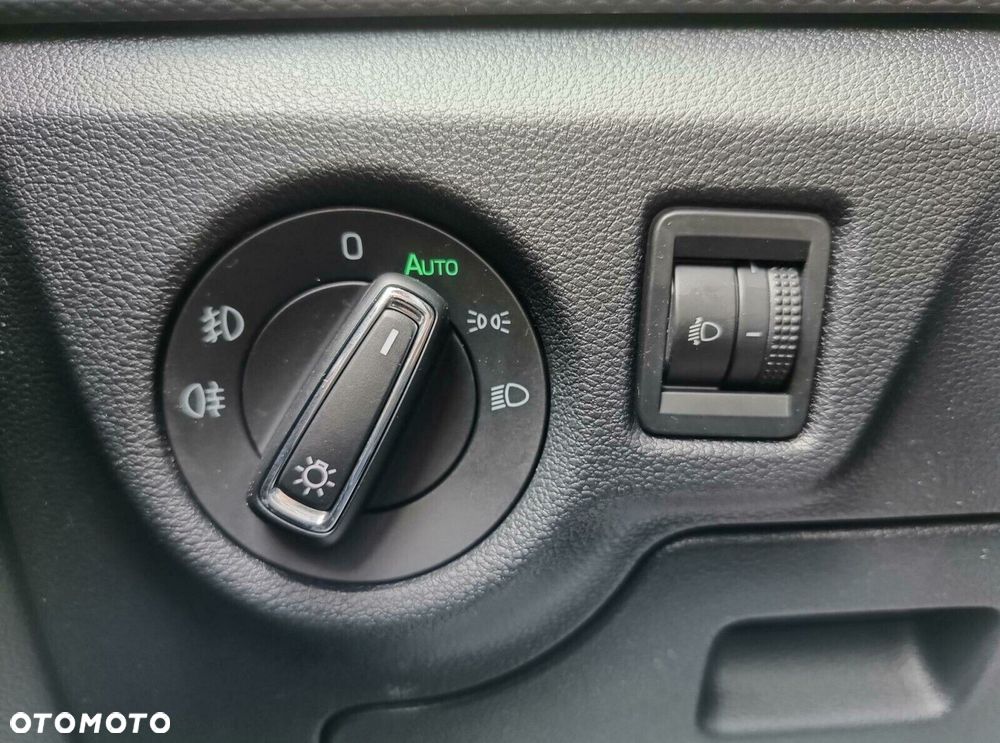 Skoda Scala 1.0 TSI Ambition - 25