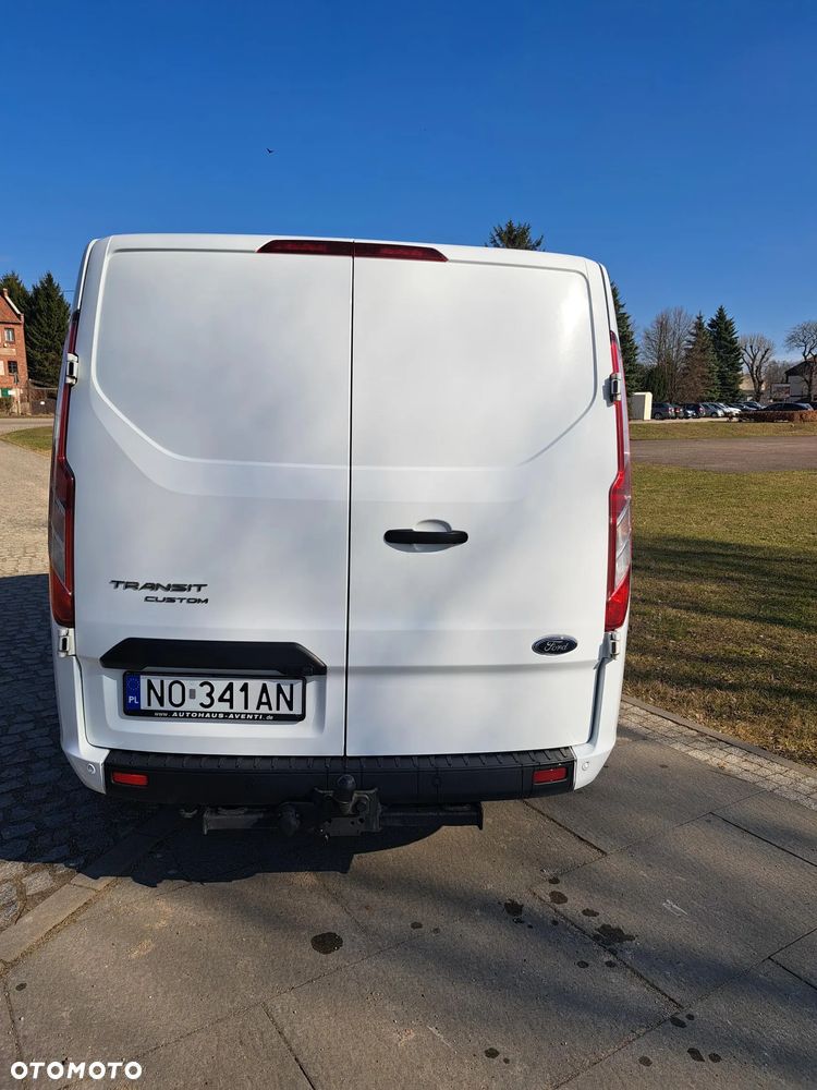 Ford Transit Custom - 8