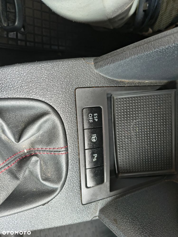 Volkswagen Touran 2.0 TDI Freestyle - 28