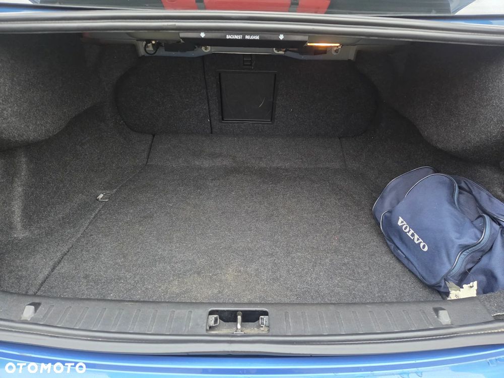 Volvo S60 D4 Drive-E R-Design Momentum - 12