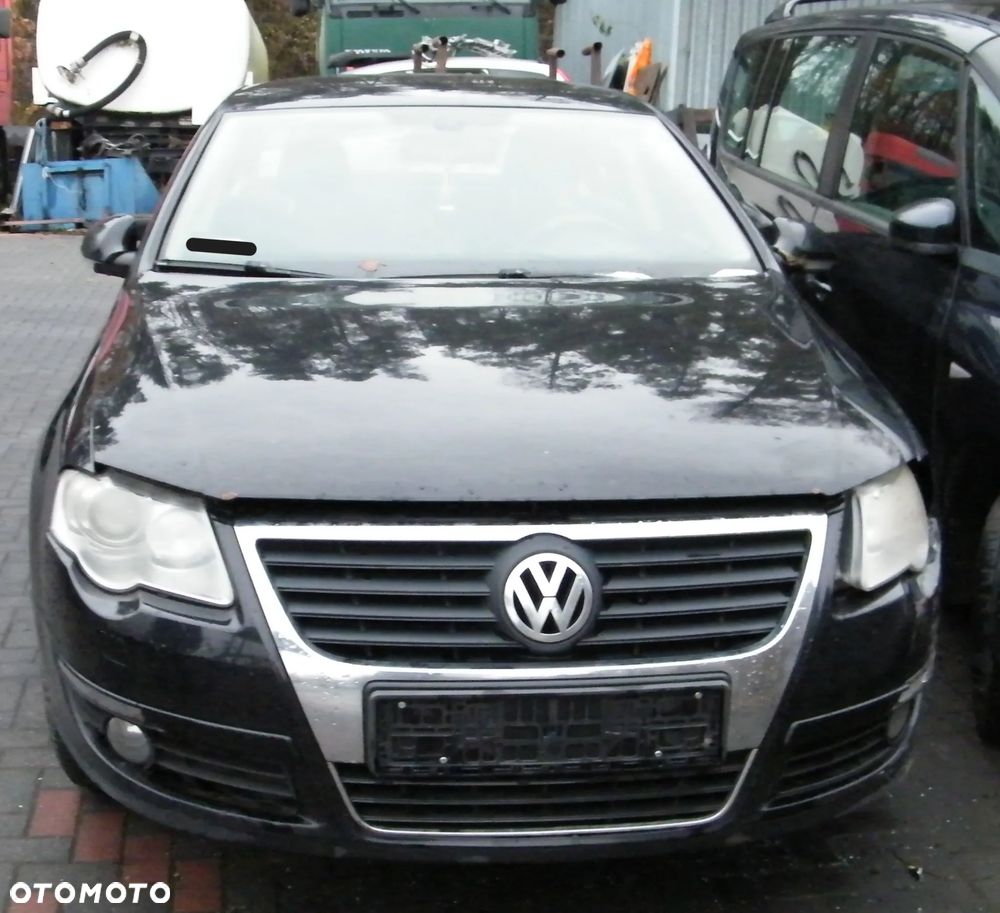Volkswagen Passat B6 (05-10r.) 2.0 TDI 140KM. Silnik BMR Skrzynia JMA lakier LC9X.Cały na części. GWARANCJA !!!  Przód Tył Zestaw Komplet Drzwi Klapa Zderzak Błotnik Maska Grill Atrapa Szyba Pas Lampa Lusterko Boczki Fotel Kanapa Kokpit Deska Rozdzielcza Przełącznik Włącznik Sterownik Przewody Wiązka Instalacja Moduł Komputer Czujnik Listwa Pompa Alternator Wtryski Głowica Rozrusznik Kompresor Sprzęgło Dwumas Silnik Skrzynia ABS Klimatyzacji Paliwa Wspomagania Kolektor Turbina Przepustnica Zawór Chłodnica Koło Hak Belka Sanki Zawieszenie Mcpherson Półoś Amortyzator Wydech Tłumik Zacisk Most - 3
