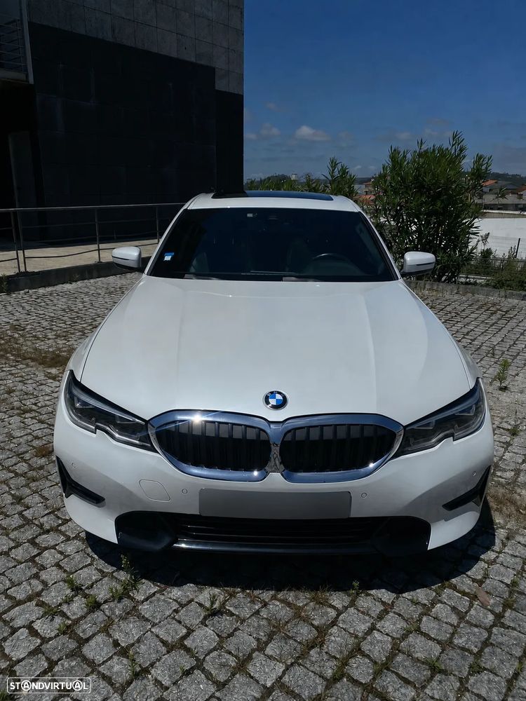 BMW 318 d Line Sport Shadow Auto - 2