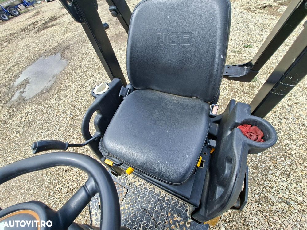 JCB CT 160-100 VIBROCOMPACTOR VIBROMAX - 12