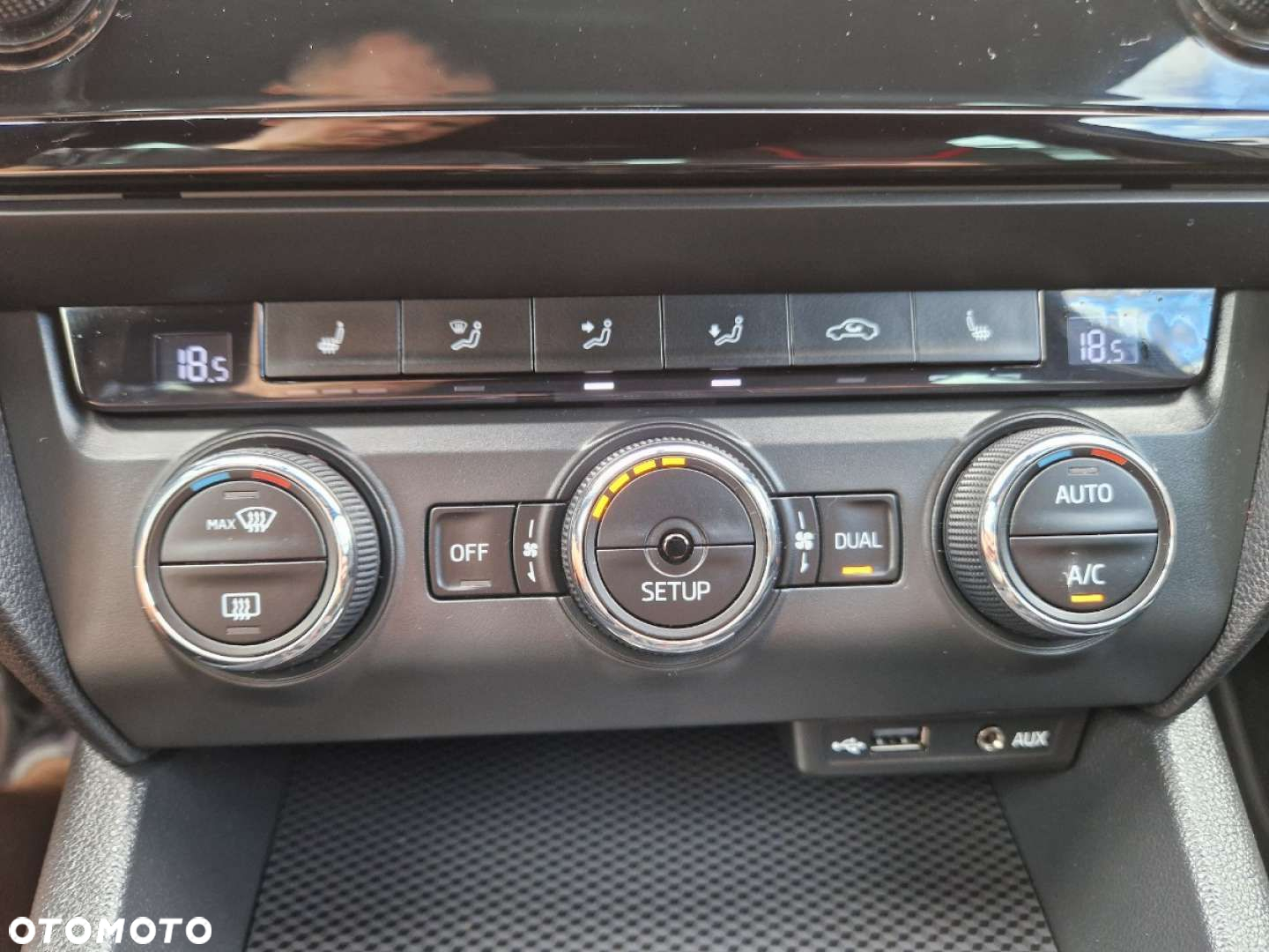 Skoda Octavia Combi 2.0 TDI RS - 15