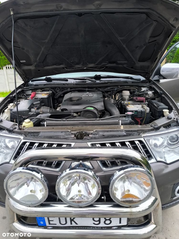 Mitsubishi L200 Pick Up 4x4 Autm DPF Instyle Double Cab - 14