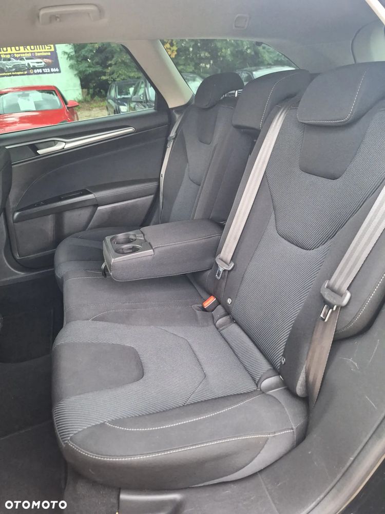 Ford Mondeo 2.0 TDCi STart-Stopp Titanium - 24