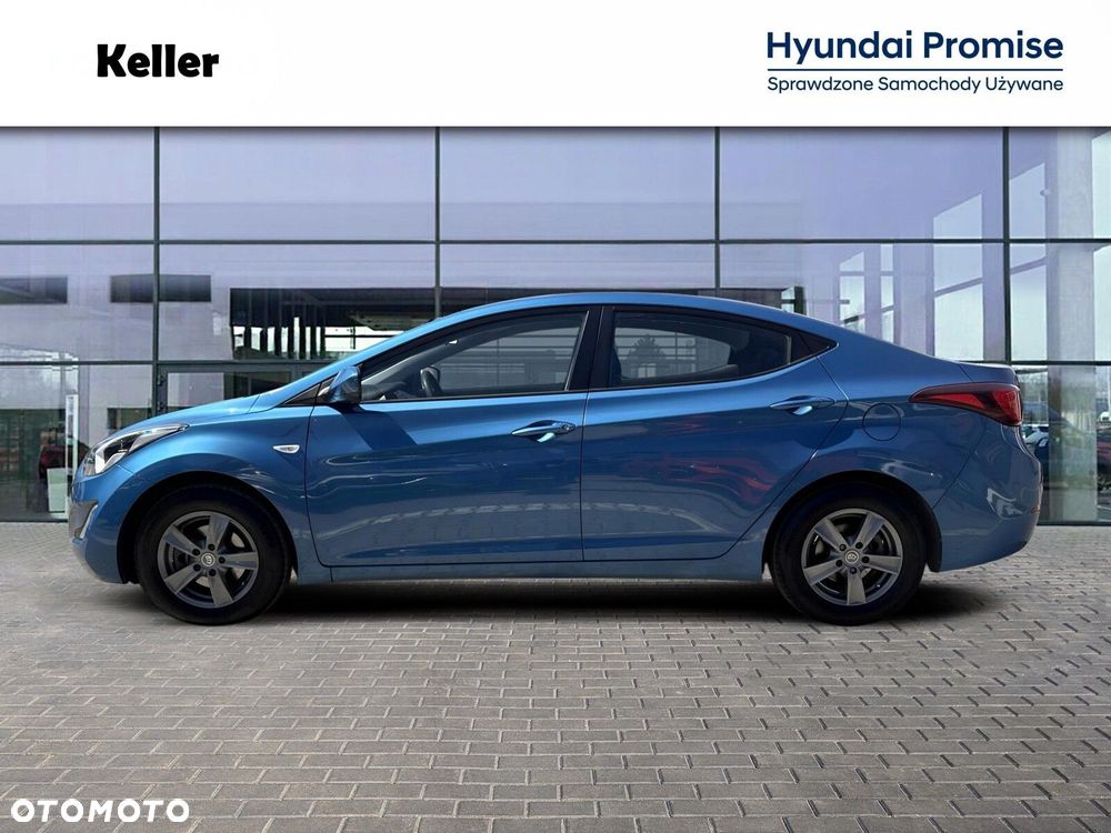 Hyundai Elantra - 5