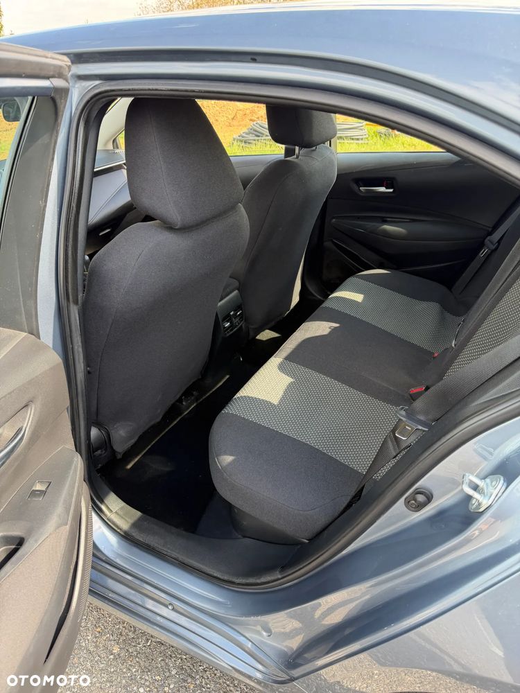 Toyota Corolla 1.8 Hybrid Comfort - 9