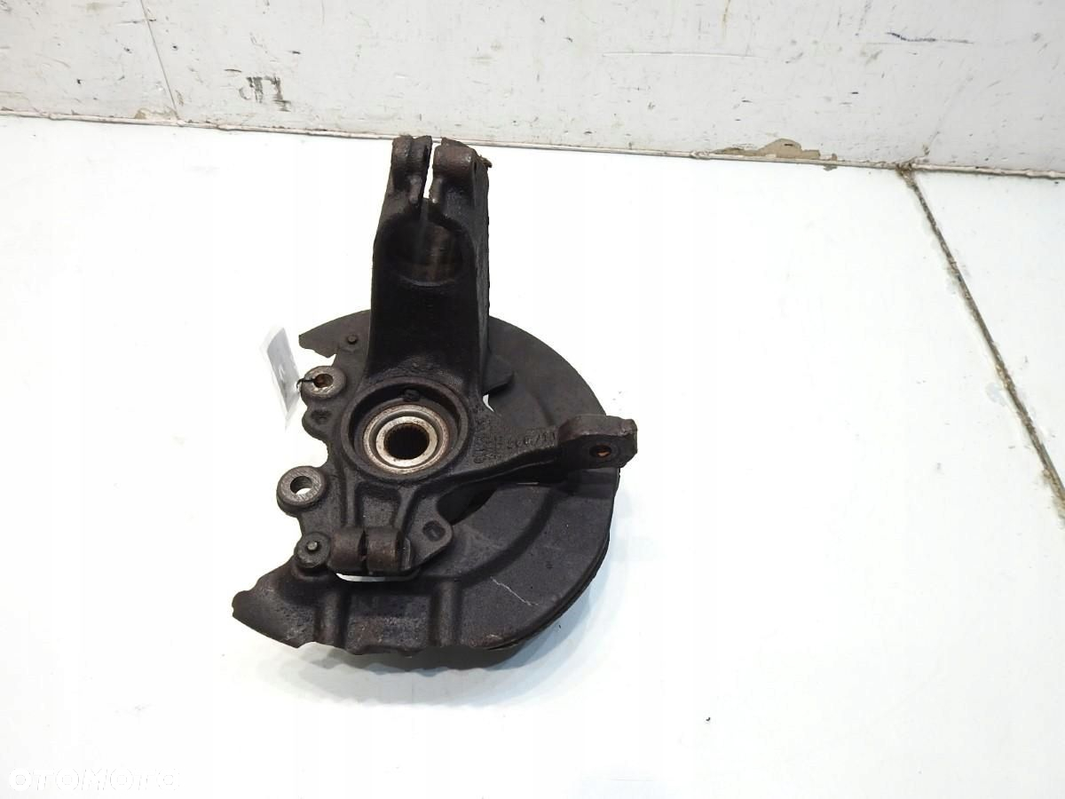 PIASTA ZWROTNICA PRAWY PRZÓD FORD FOCUS MK3 1.6 TDCI AV613K170 - 11