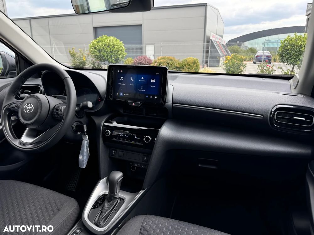 Toyota Yaris Cross 1.5 VVT-i Business Edition - 24