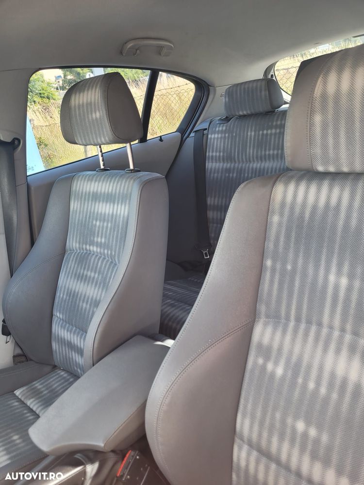 BMW Seria 1 120d Aut. - 1