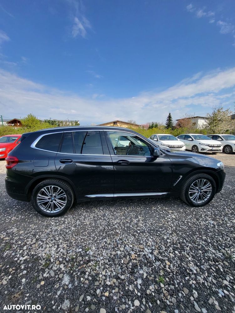 BMW X3 xDrive30i AT Luxury Line - 4