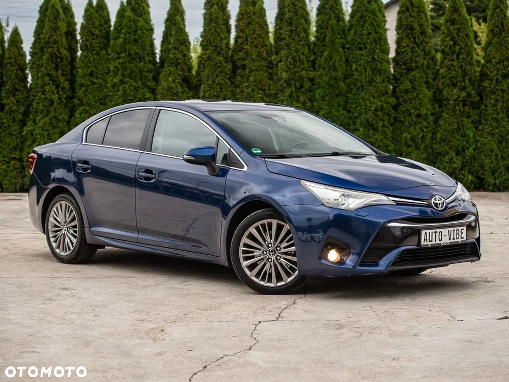 Toyota Avensis Touring Sports 2.0 D-4D Team Deutschland - 2