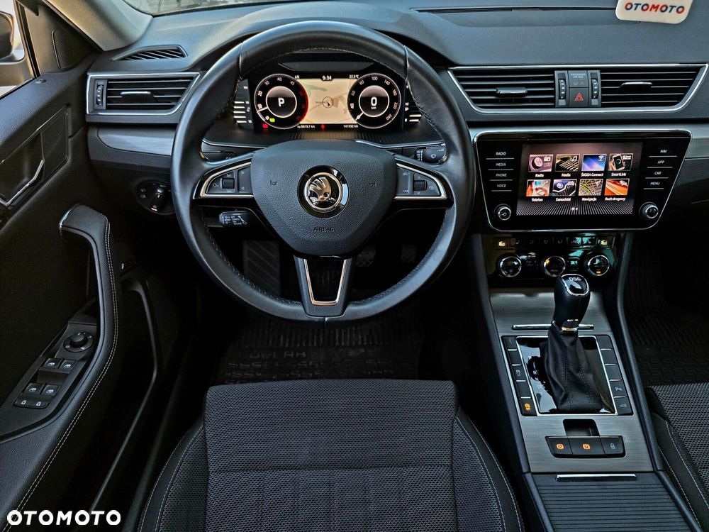 Skoda Superb 2.0 TDI Style DSG - 35
