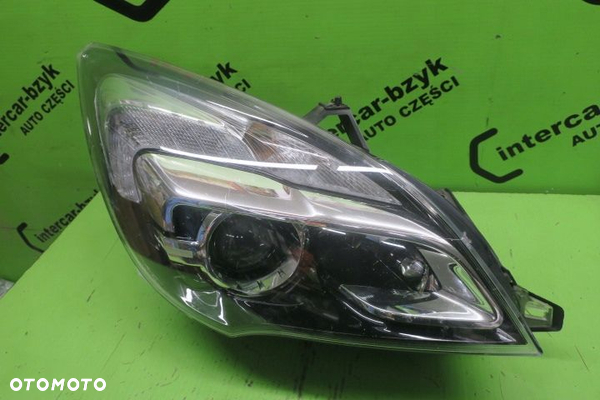 OPEL MERIVA B LIFT REFLEKTOR PRAWY SOCZEWKA 2014 2015-