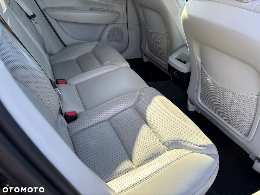 Volvo S90 D5 SCR AWD Inscription - 27