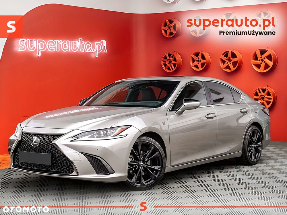 Lexus ES 300h F Sport Design - 2
