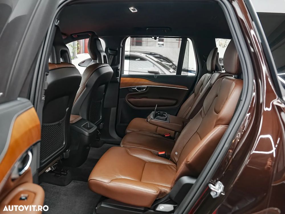 Volvo XC 90 D5 AWD Geartronic Inscription - 6