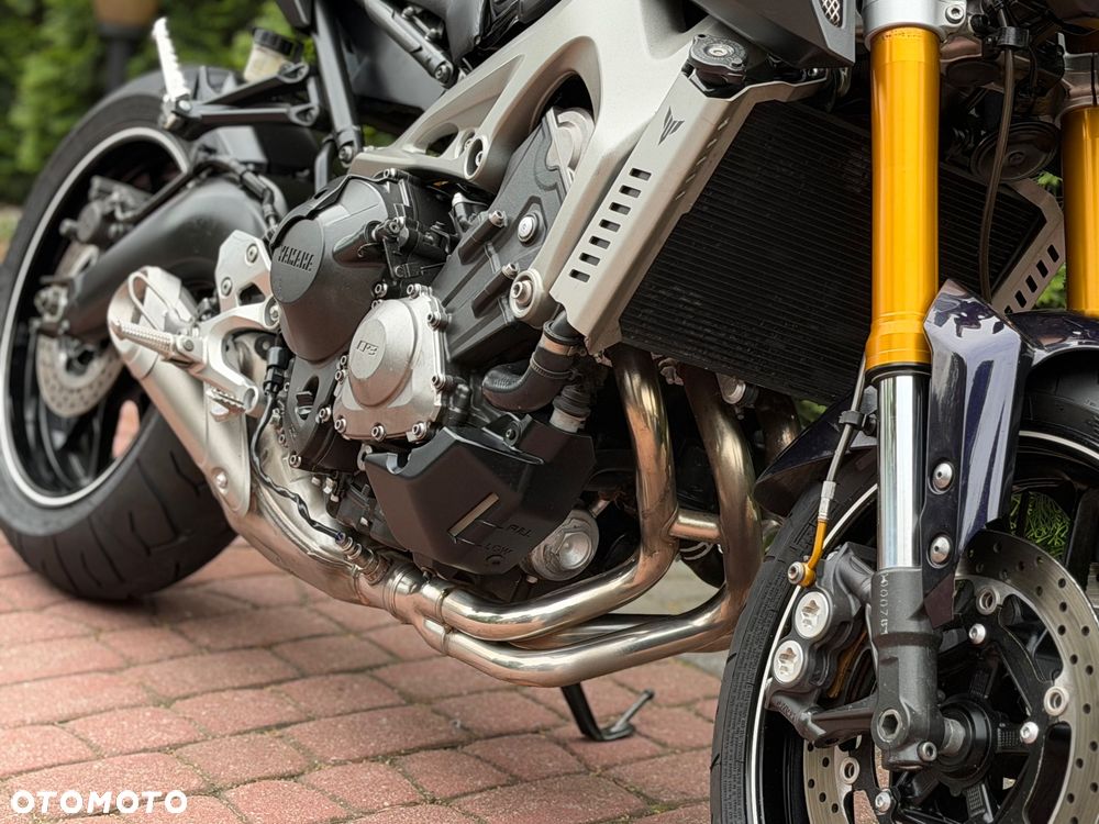 Yamaha MT - 12