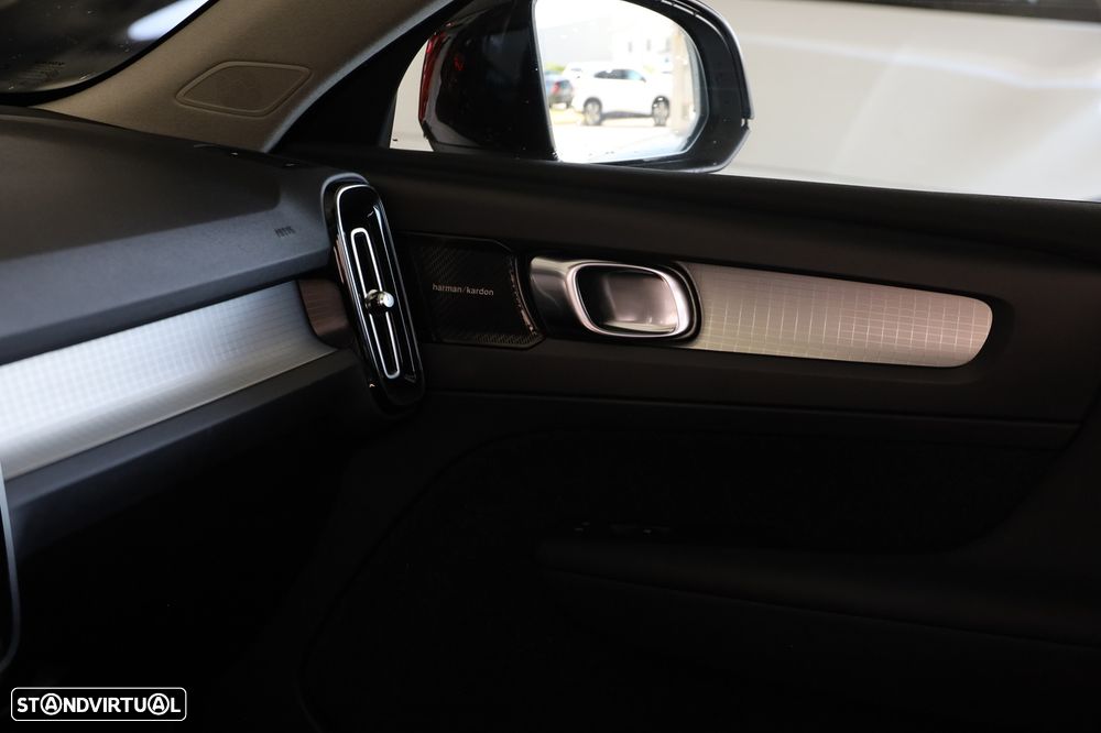 Volvo XC 40 1.5 T3 Momentum - 13