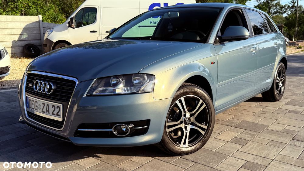 Audi A3 Sportback 1.6 Ambiente - 1