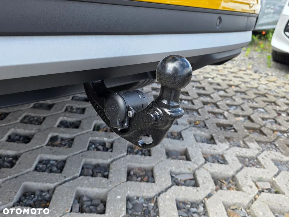 Volkswagen T-Roc 1.5 eTSI Life DSG - 27