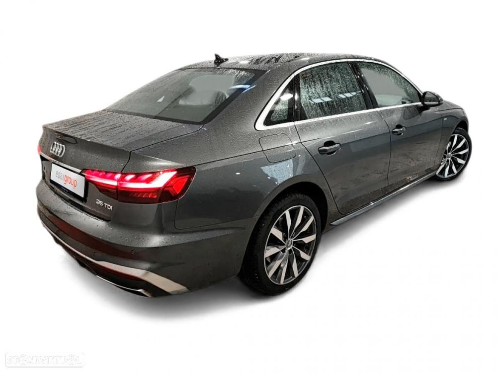 Audi A4 35 TDI S line S tronic - 2