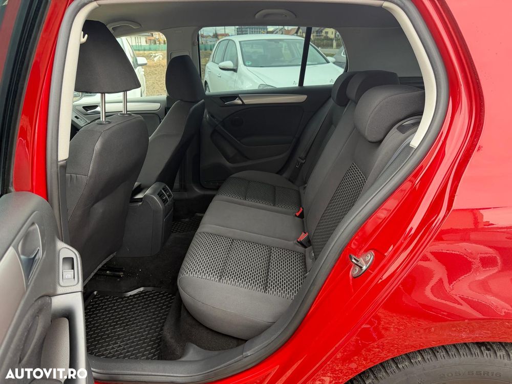 Volkswagen Golf 1.6 Edition - 11