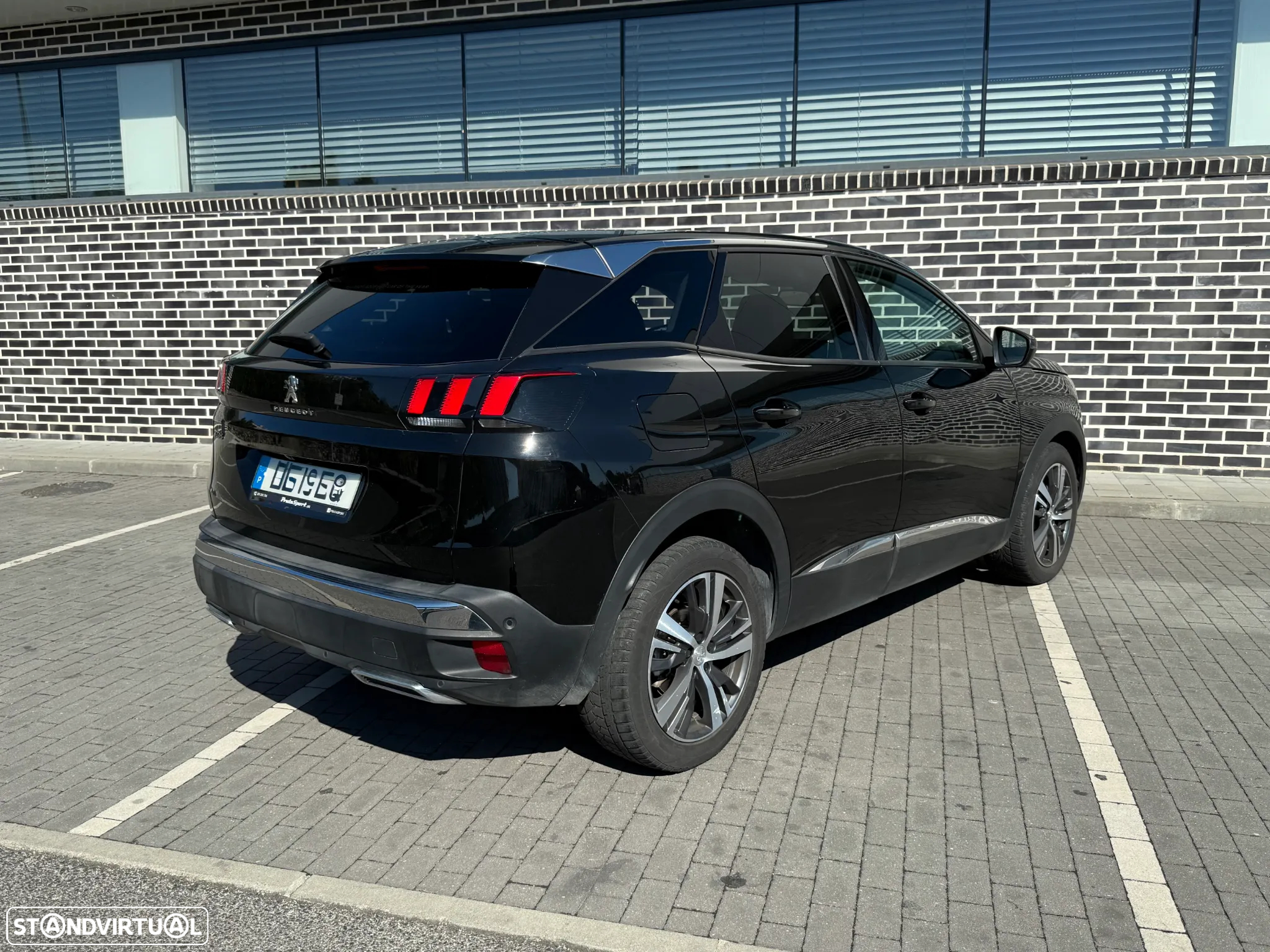 Peugeot 3008 1.6 BlueHDi Allure EAT6 - 55