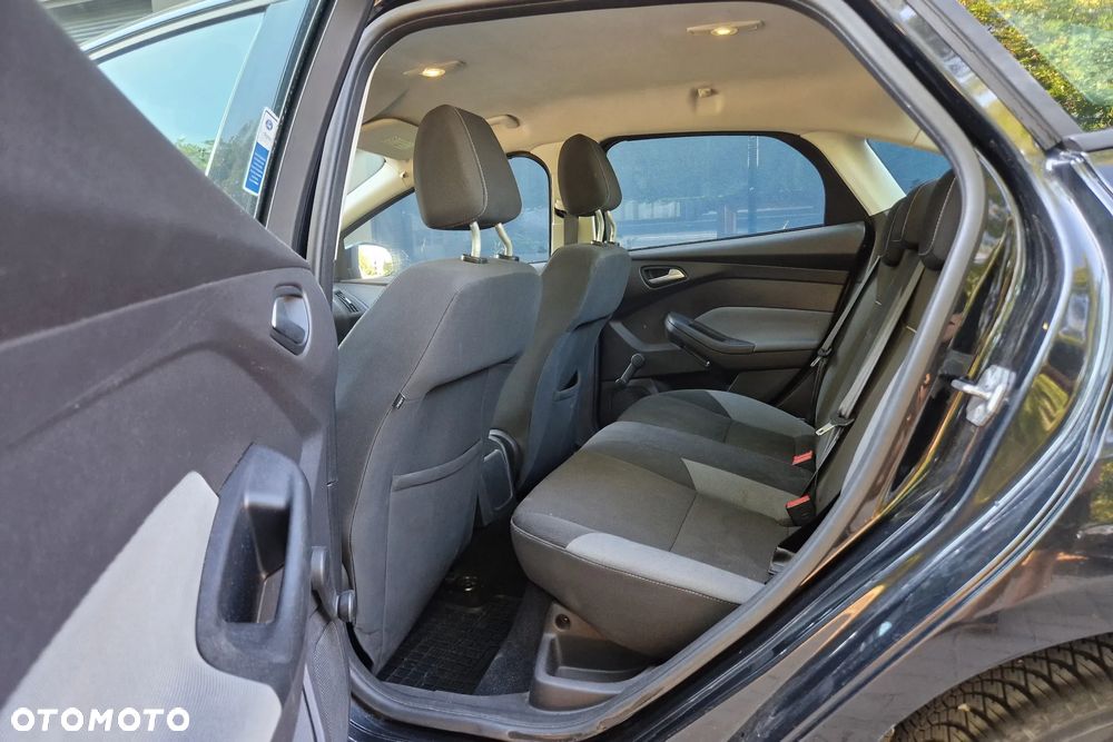 Ford Focus 1.6 TDCi Trend Sport - 9