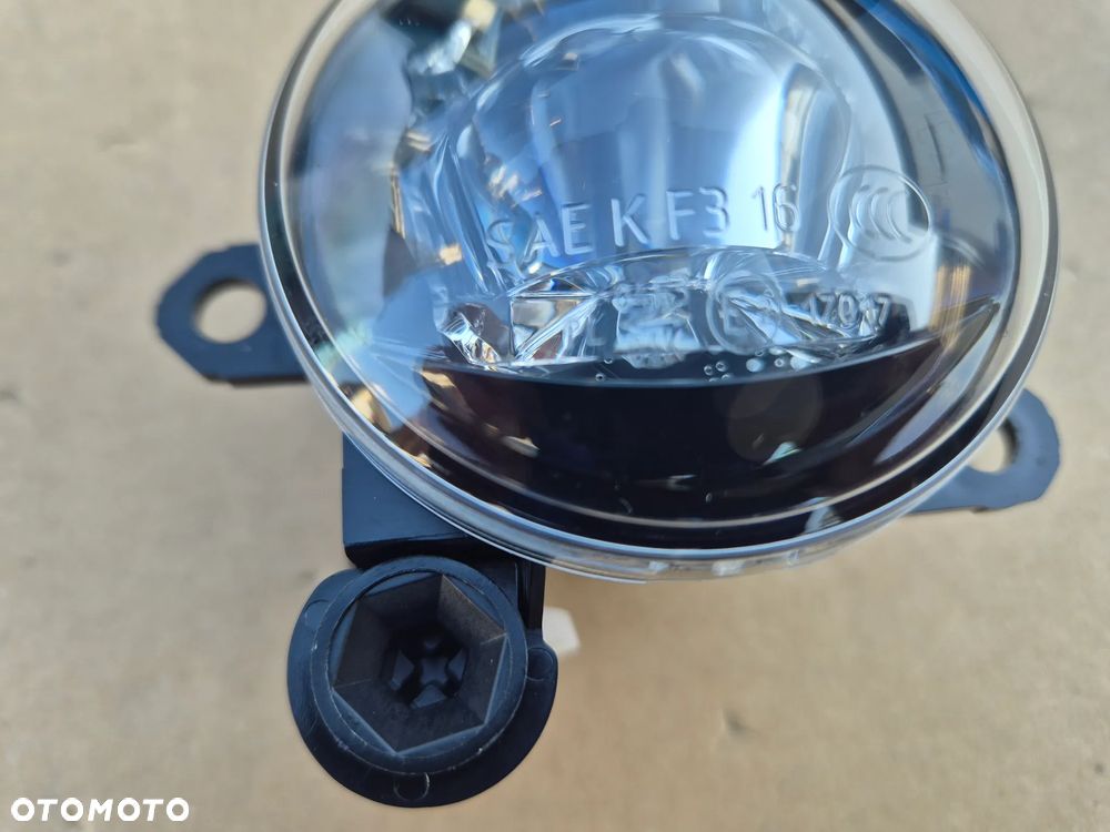 Ford Kuga III Focus IV Escape halogen lewy.Nowy.OE. - 2