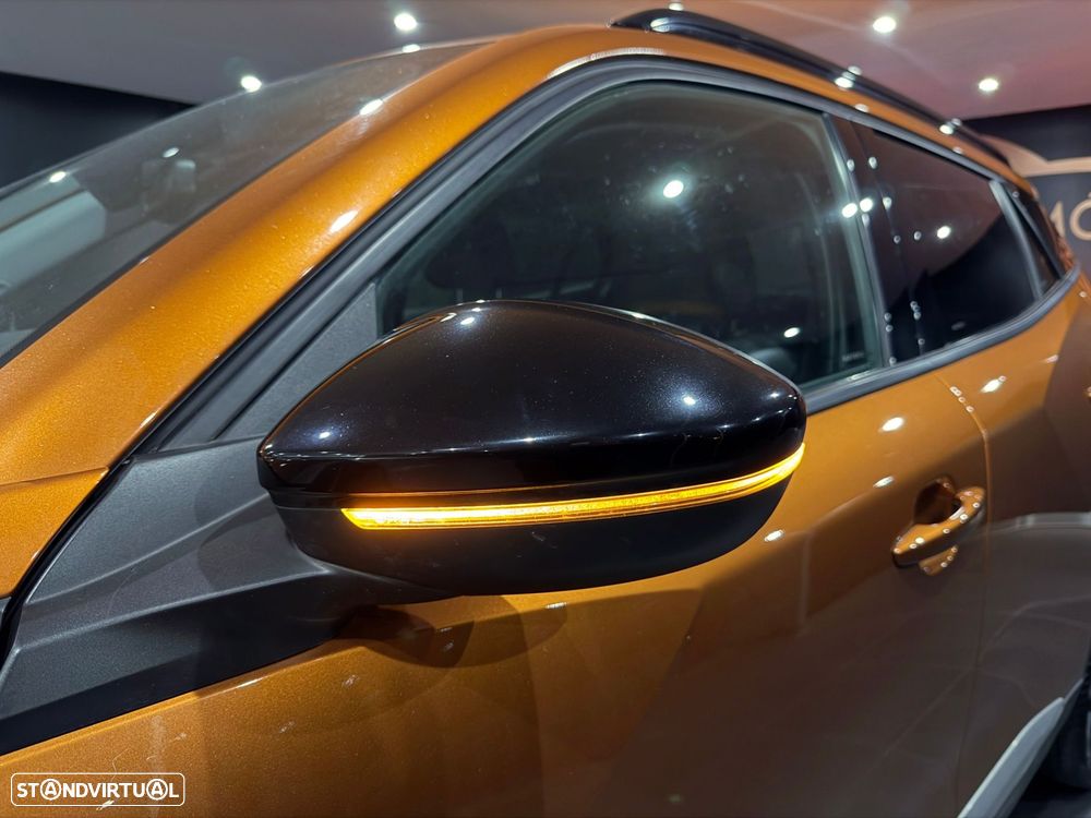 Peugeot 2008 1.2 PureTech Allure EAT8 - 43