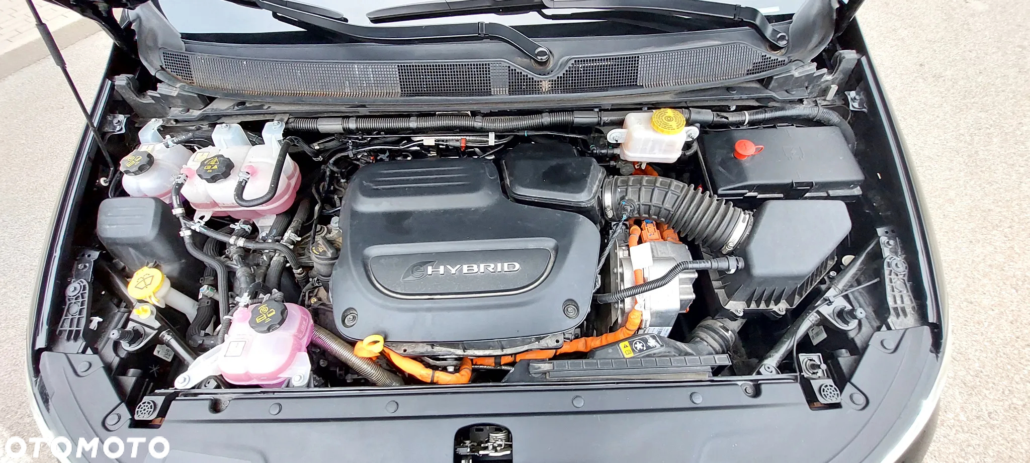 Chrysler Pacifica - 23