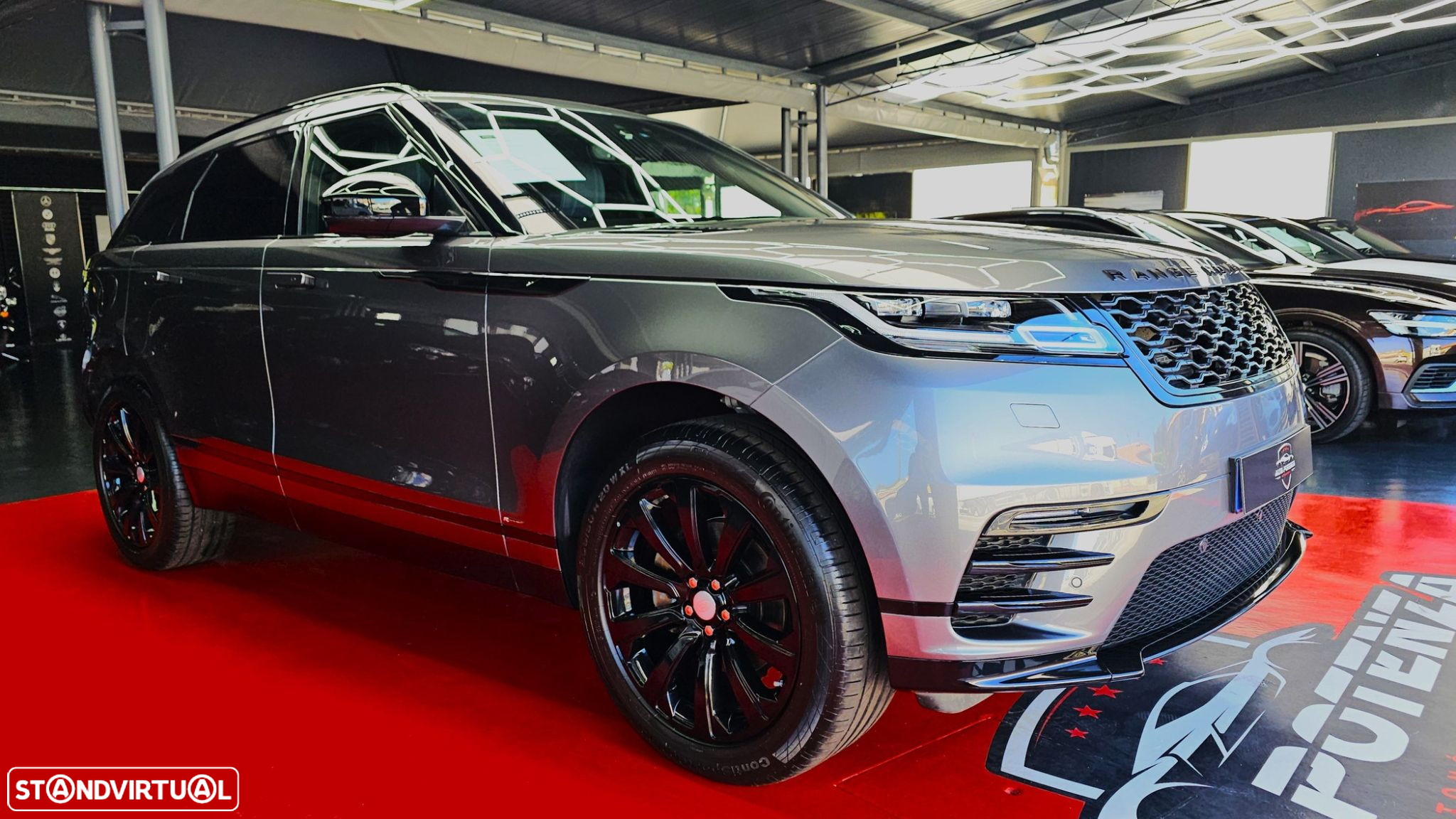 Land Rover Range Rover Velar 2.0 D R-Dynamic S - 3