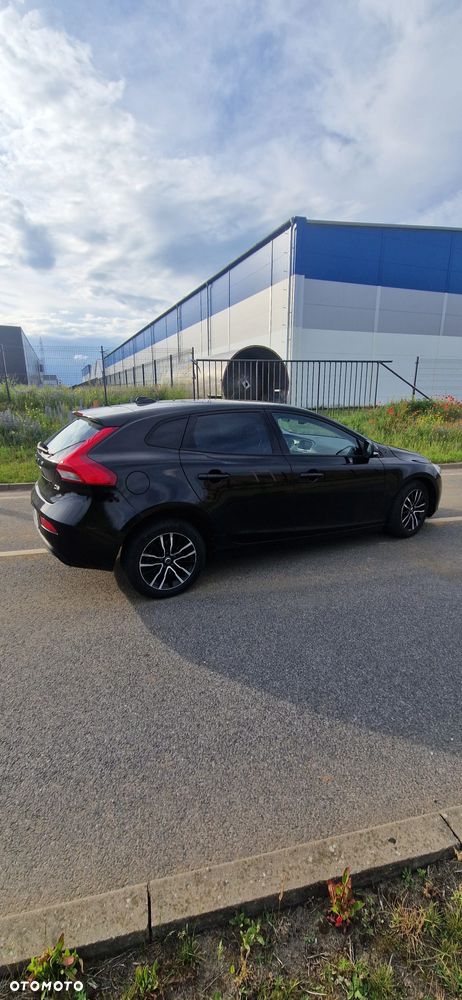 Volvo V40 D2 Momentum - 10