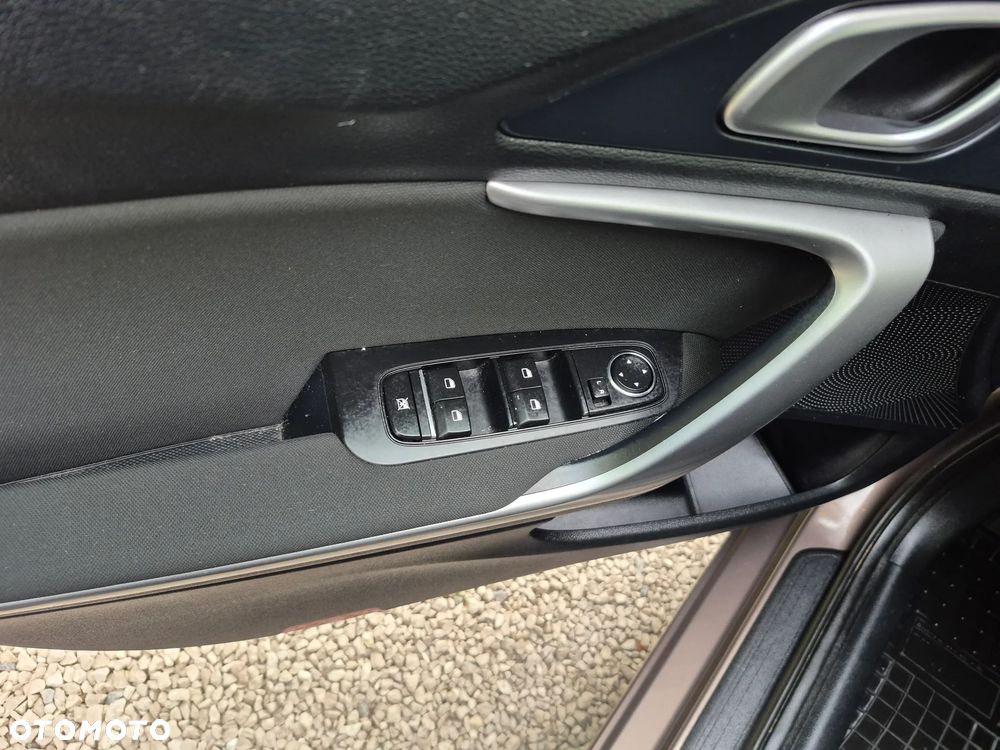 Kia Ceed 1.4 L Business Line - 23