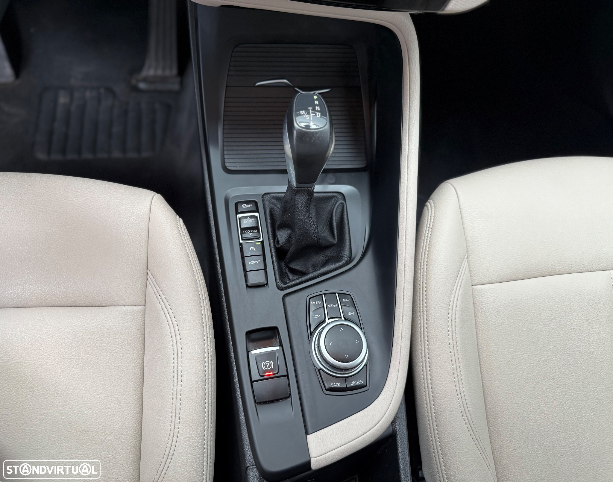BMW X1 25 e xDrive xLine - 18