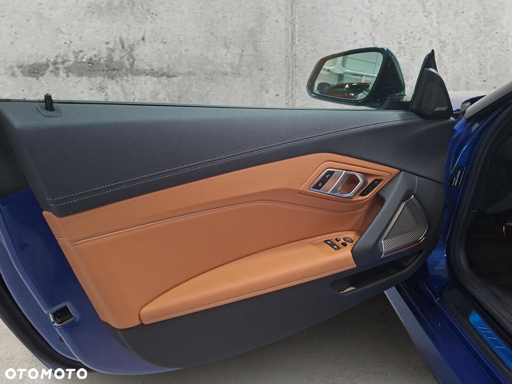 BMW Z4 - 11
