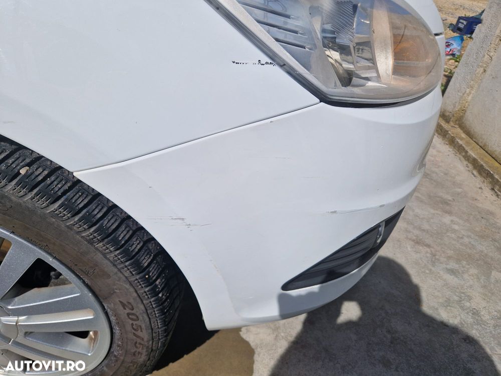 Ford Focus 1.6 TDCI Ambiente - 12