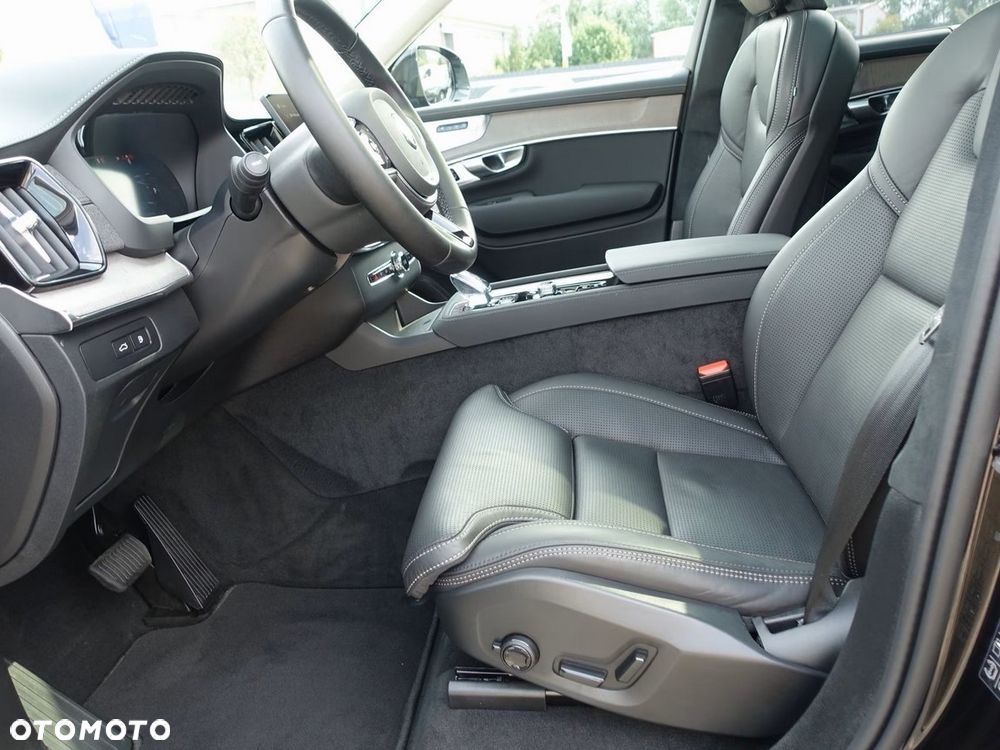 Volvo XC 90 T8 AWD Ultra Dark - 13