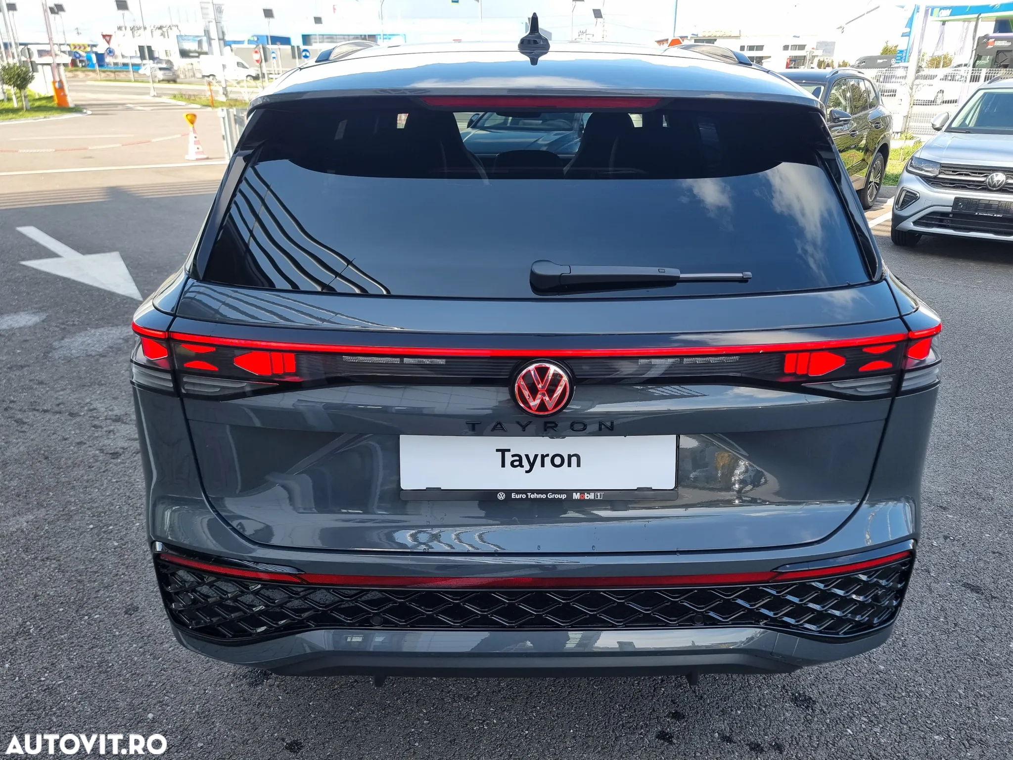 Volkswagen Tayron 2.0 TDI 4Motion DSG R-Line - 6