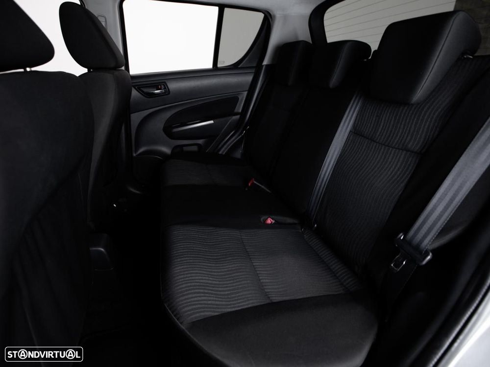 Suzuki Swift - 9