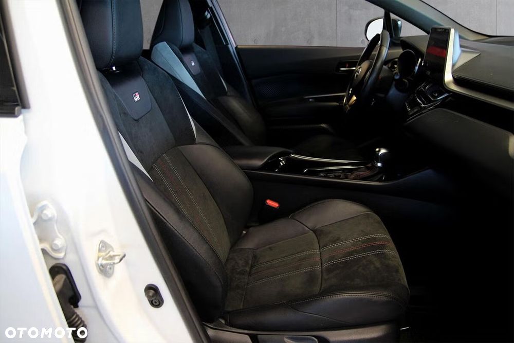 Toyota C-HR 1.8 Hybrid GPF GR Sport - 30