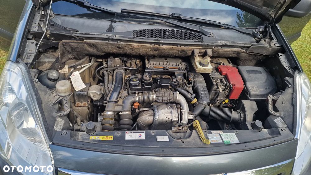 Peugeot Partner 1.6 BlueHDi Outdoor S&S - 12