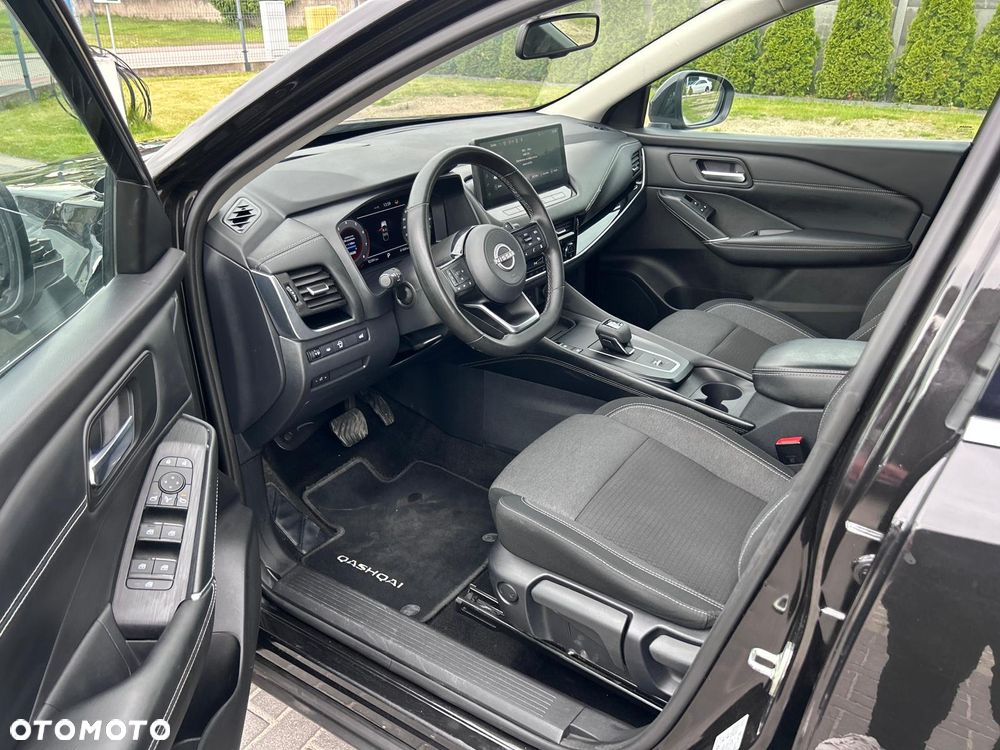 Nissan Qashqai 1.3 DIG-T MHEV N-Connecta Xtronic - 12