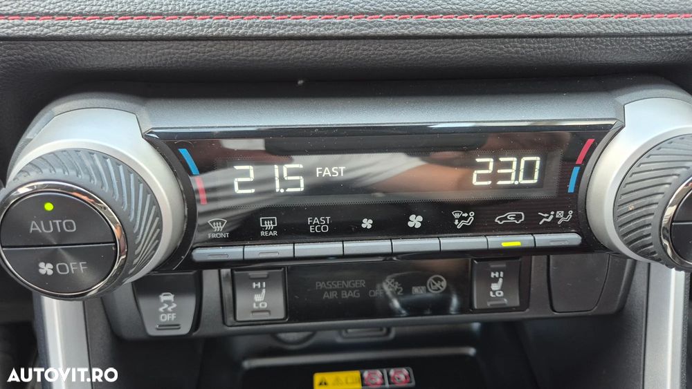 Toyota RAV4 2.5 PHEV VVT-iE 4x4 Style Bi-Tone - 21